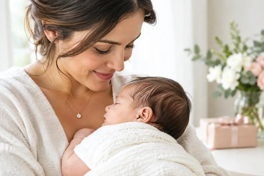 Gift Jewellery for New Mums That Feels Personal