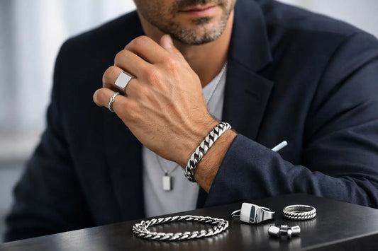 Mens Silver Jewellery Review: What Matters